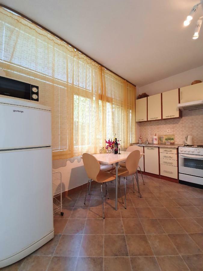 ברלה Apartmani Renata מראה חיצוני תמונה